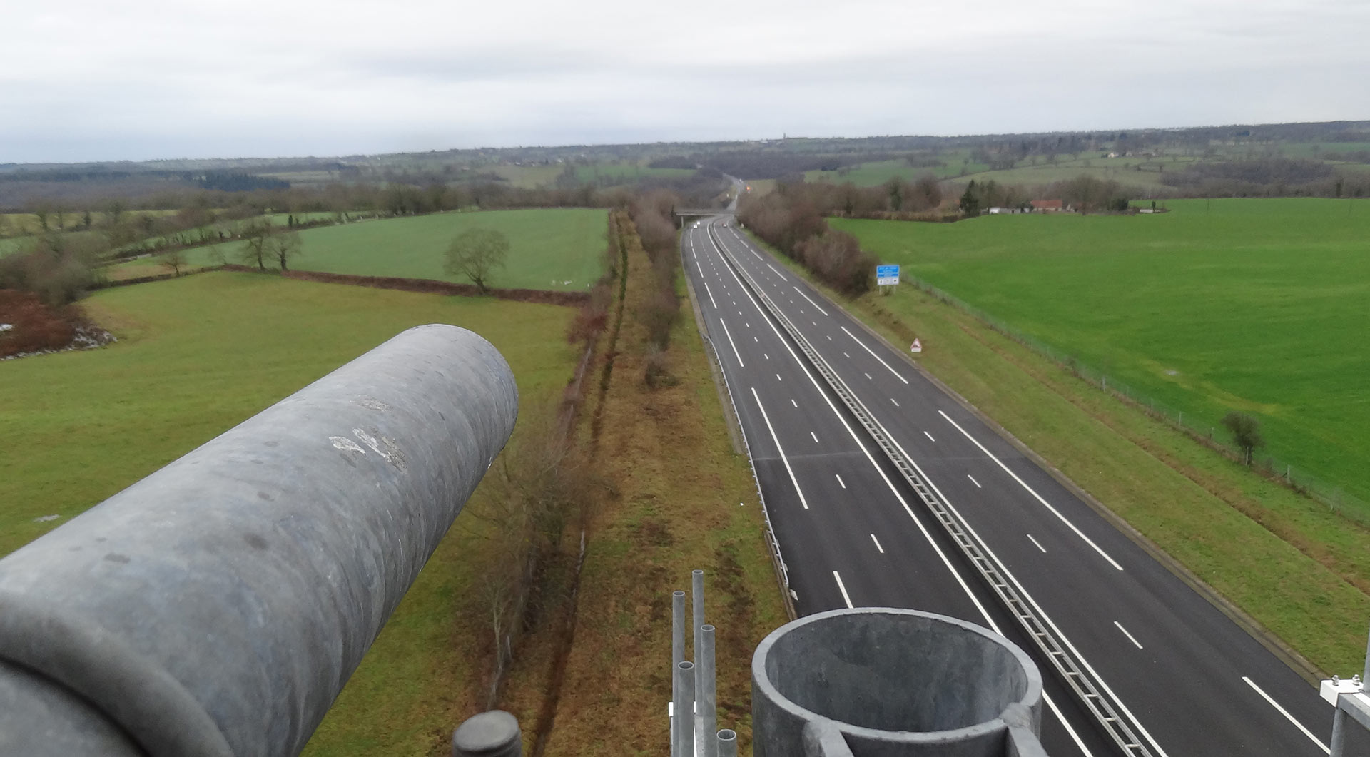 SOCIETES AUTOROUTIERES - TRANSPORT EN COMMUN, Ingénierie radio - Vente de talkies-walkies, relais radio – Alarmes / vidéoprotection